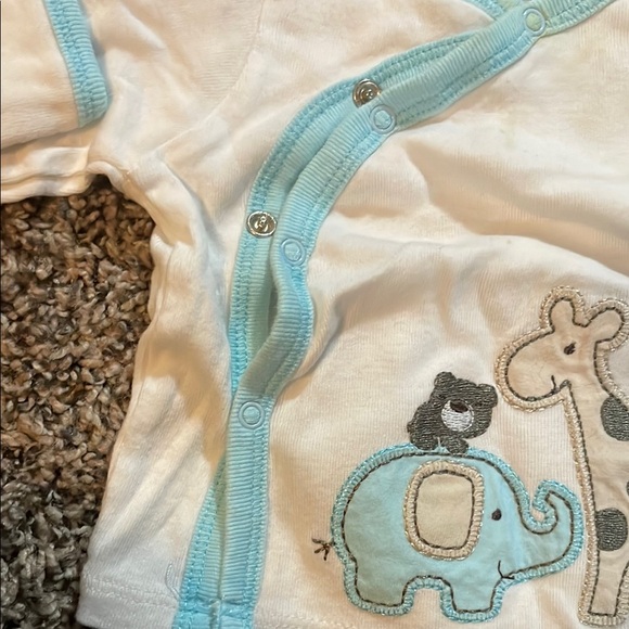 Gerber x2 long sleeve Button down tops. - Picture 5 of 10